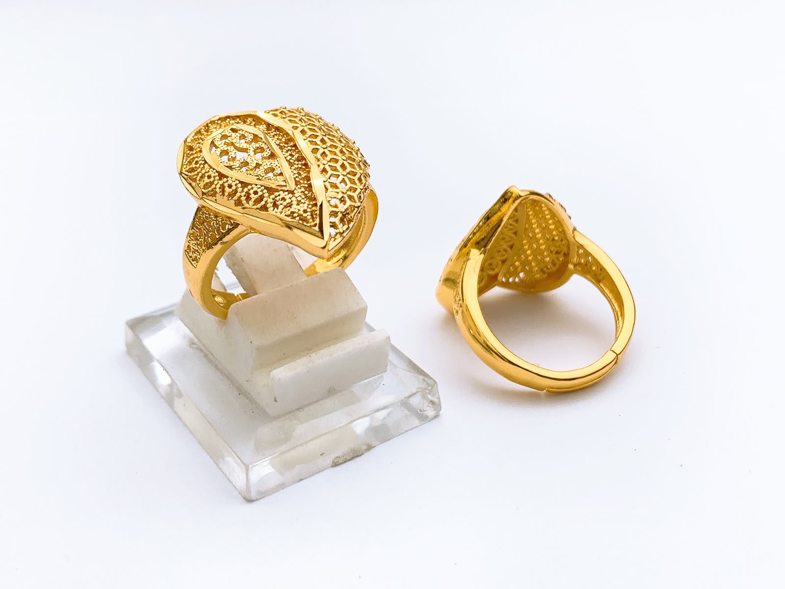 Ring