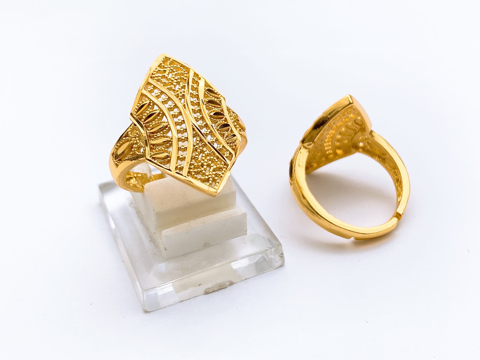 Ring