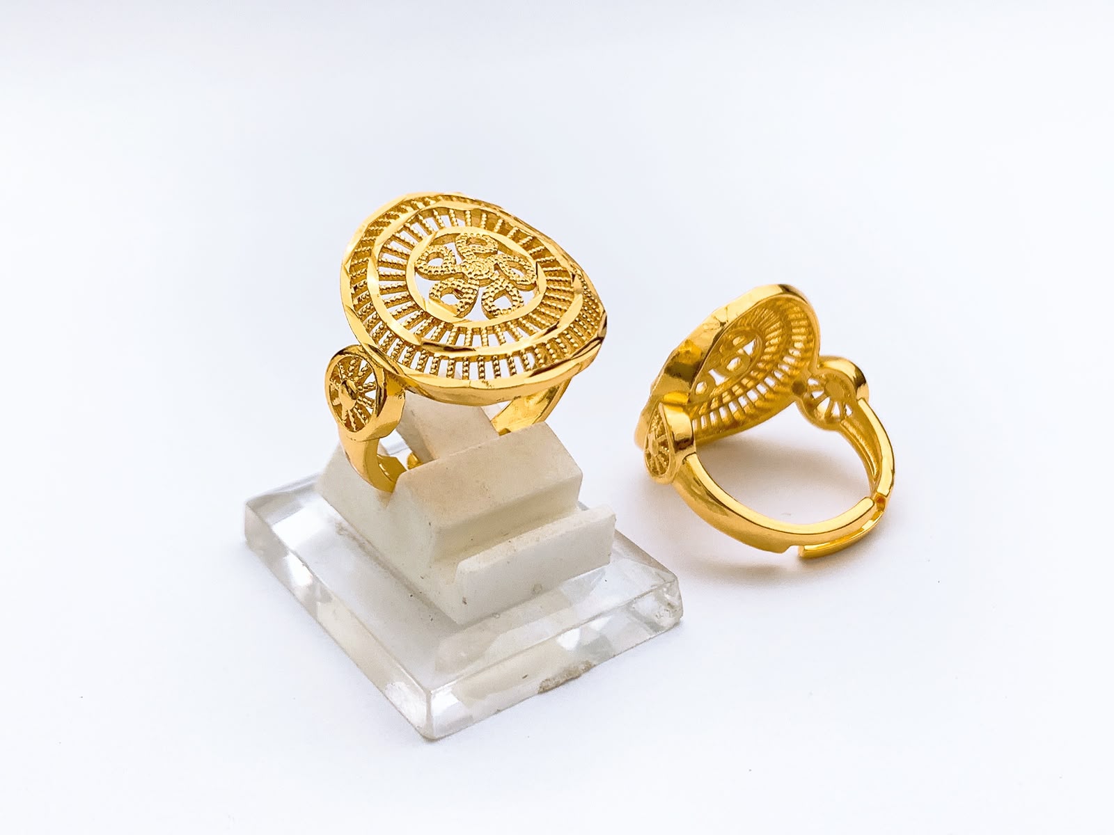 Ring