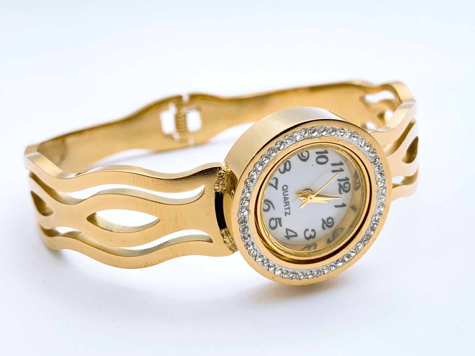 Hand-Cuff