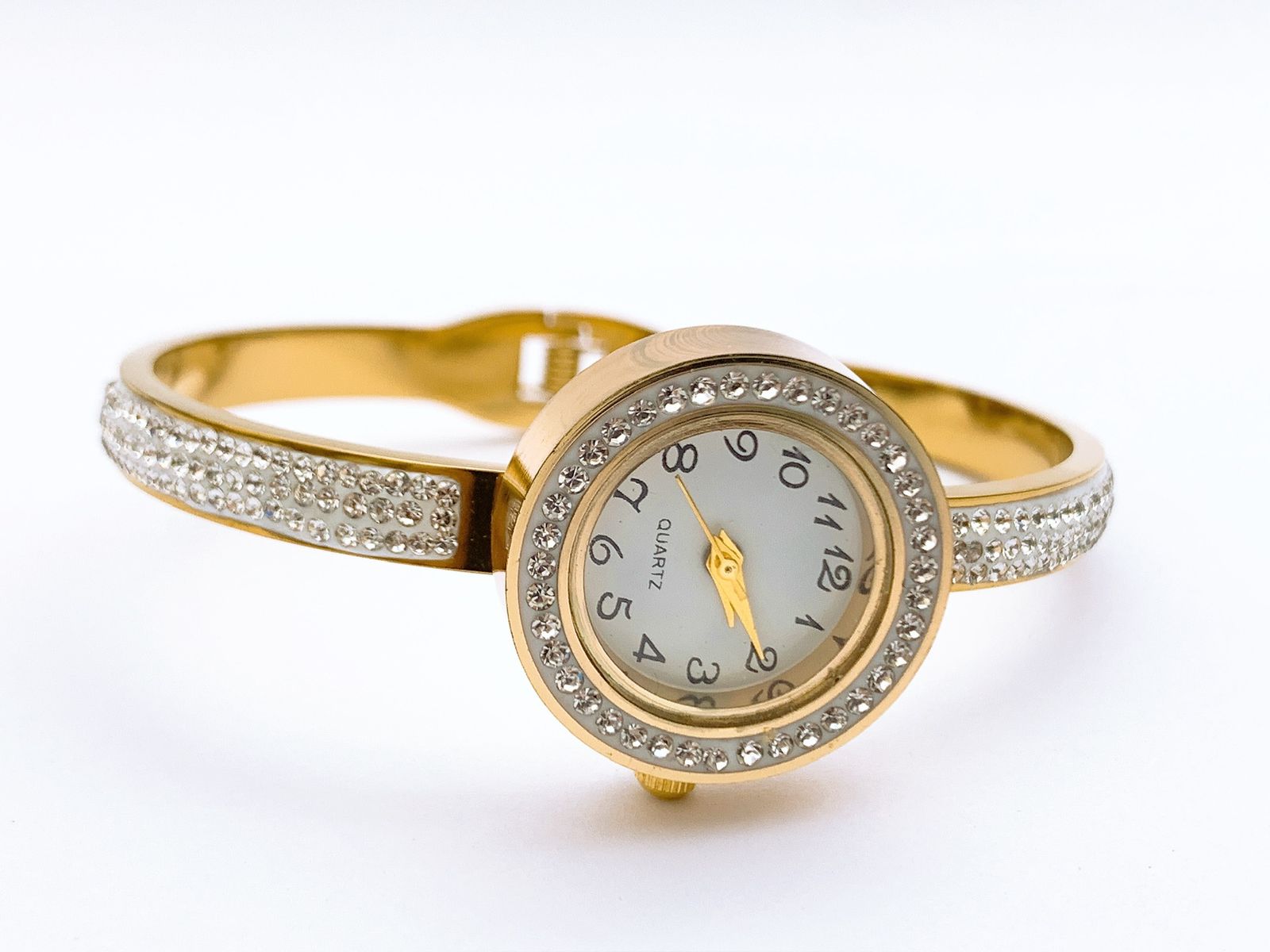 Hand-Cuff