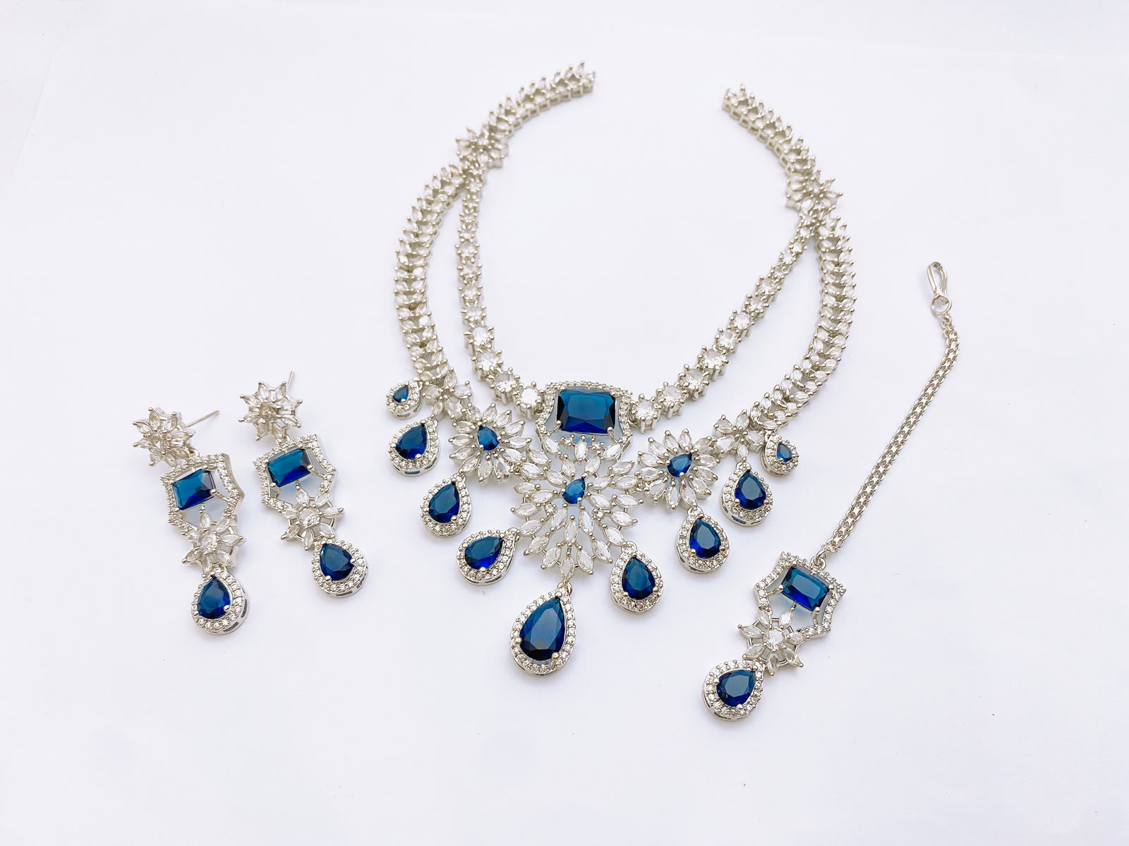 Necklace Set