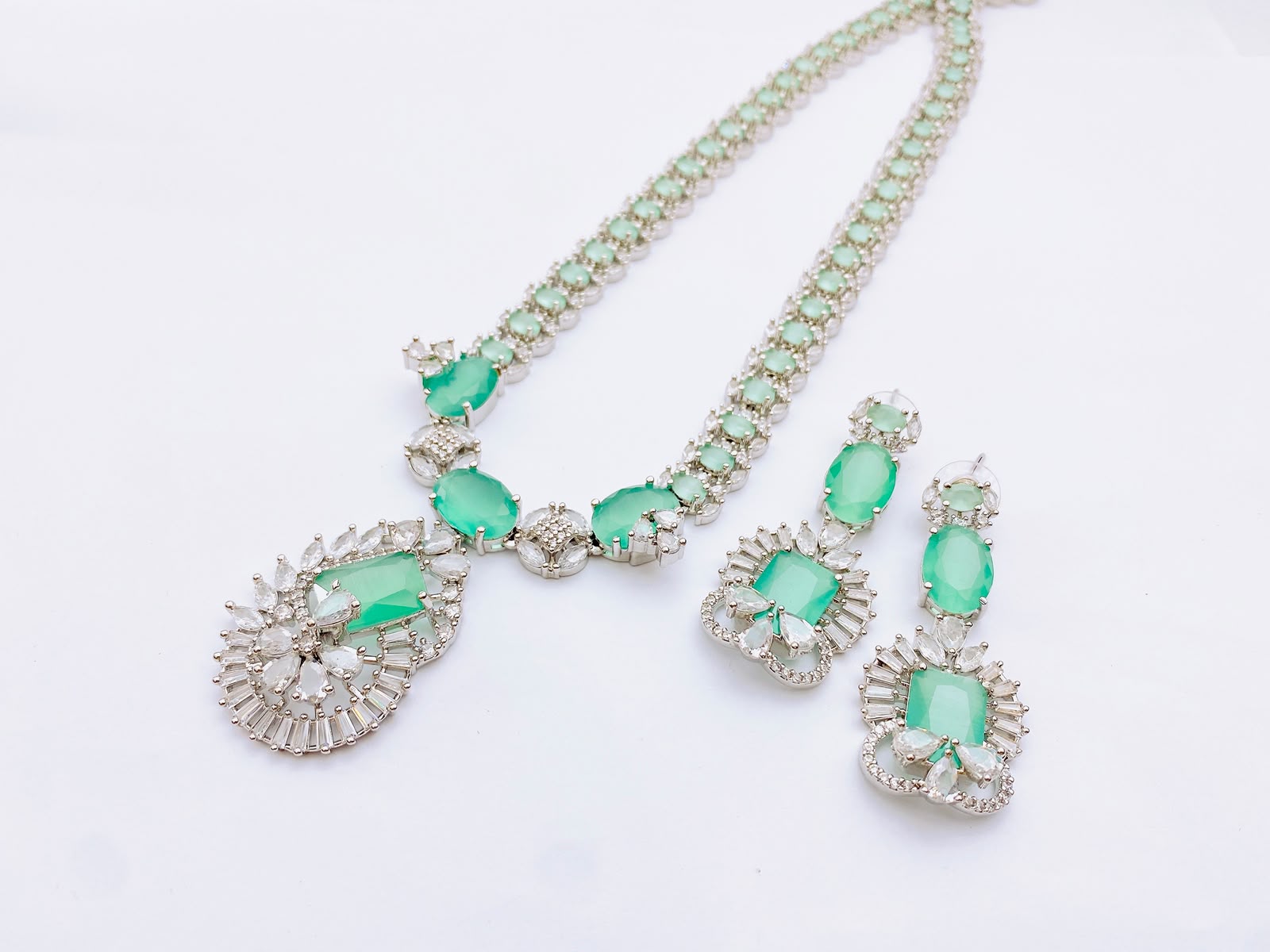 Necklace Set