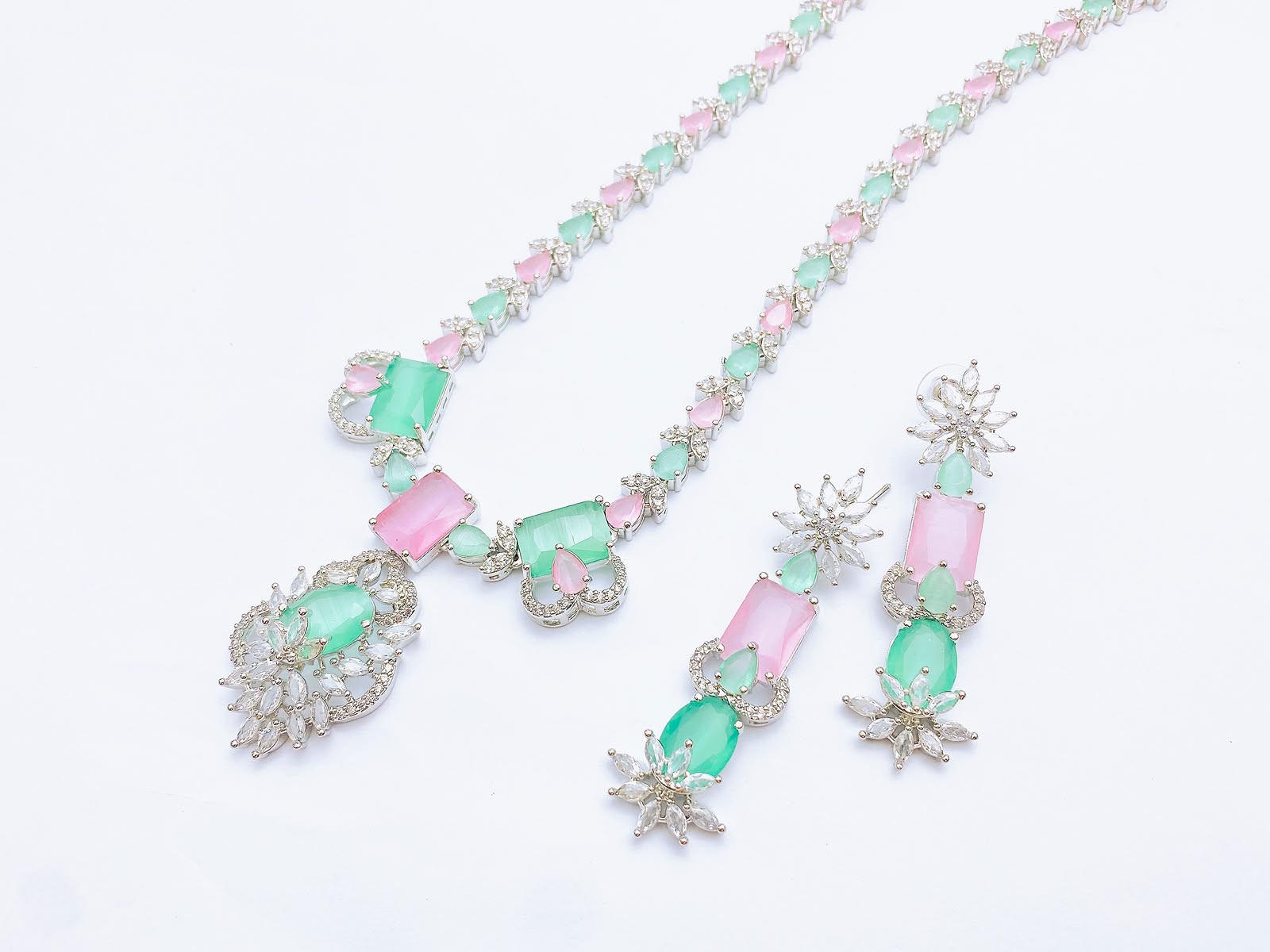 Necklace Set