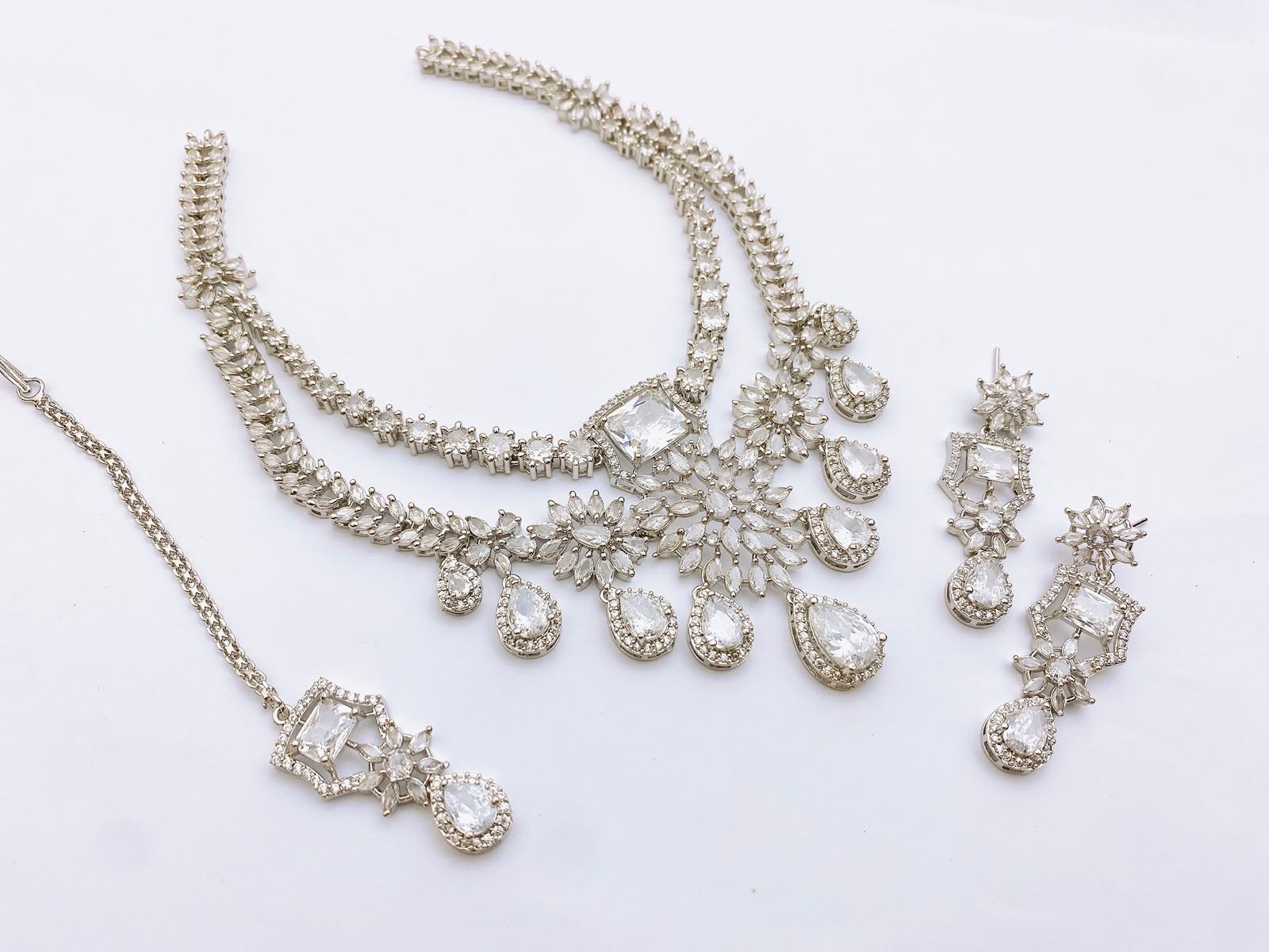 Necklace Set