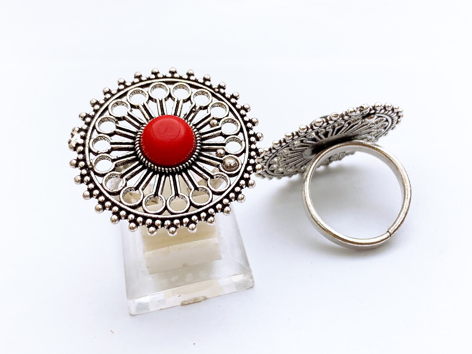 Ring