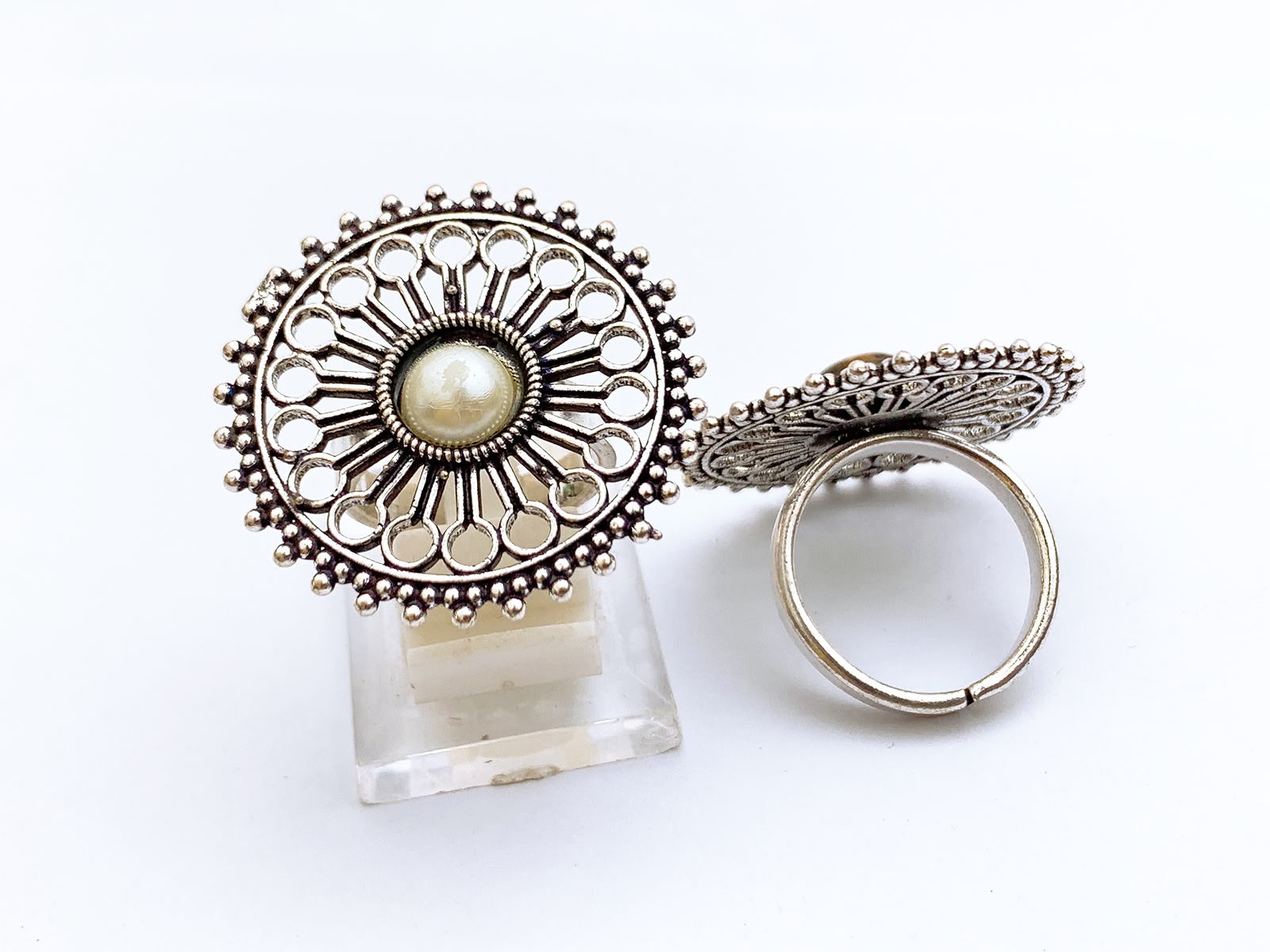 Ring