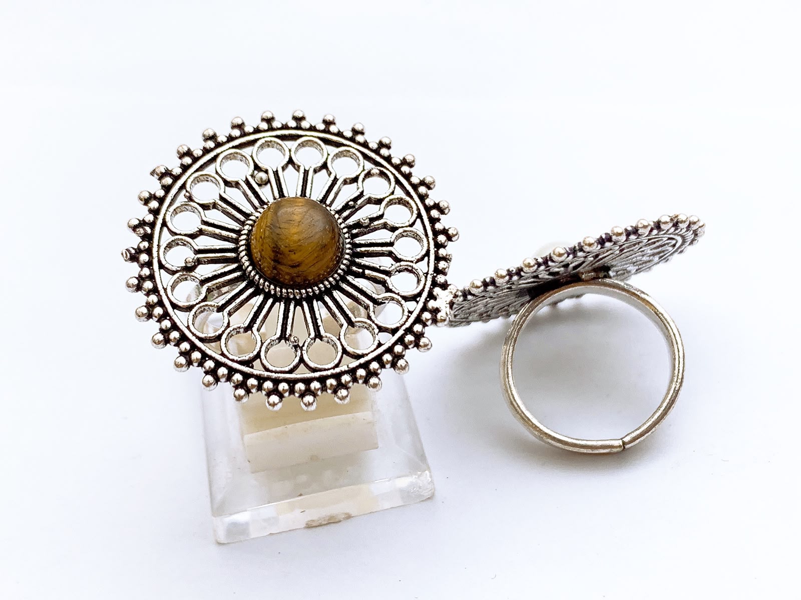 Ring