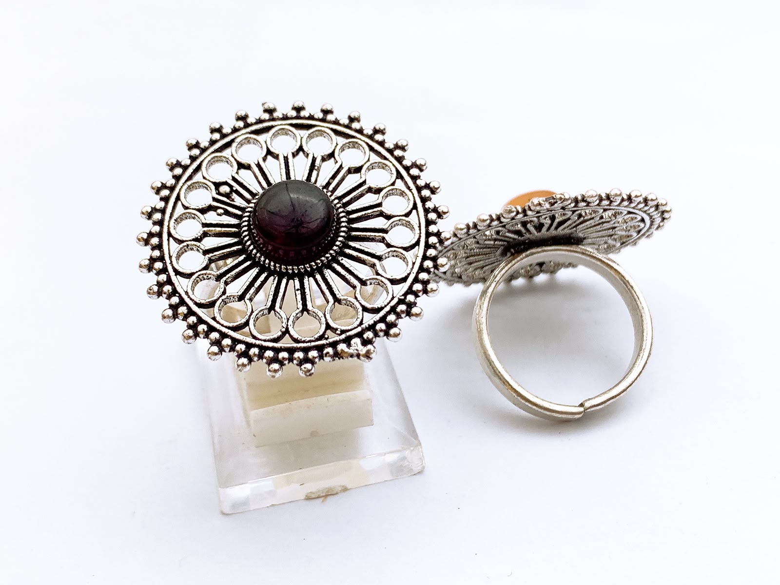 Ring
