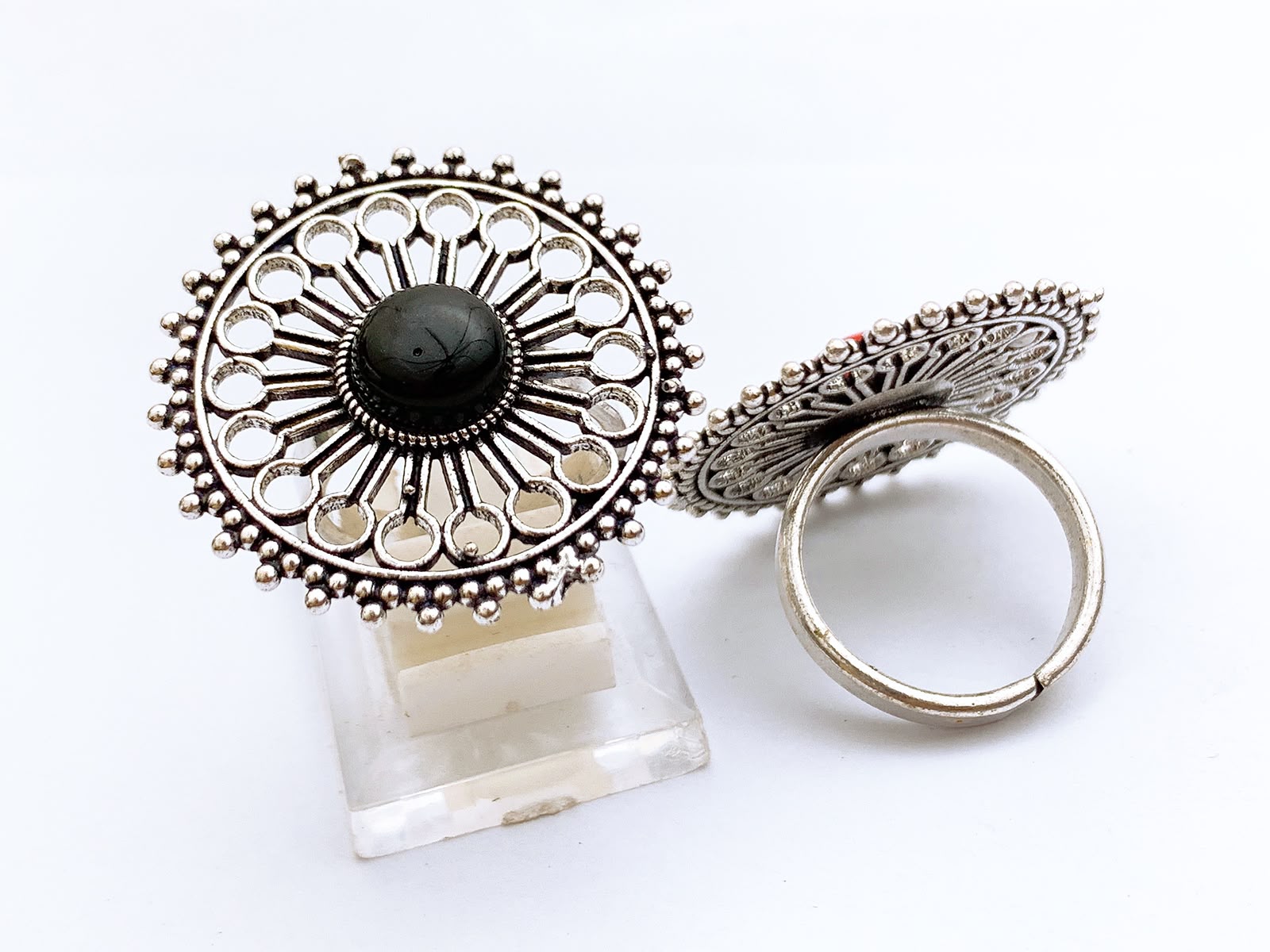 Ring