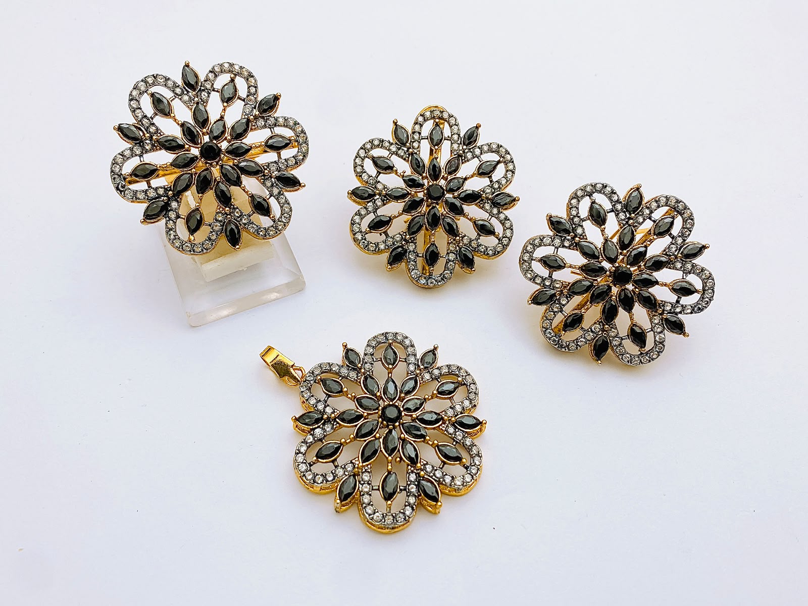 Locket Set