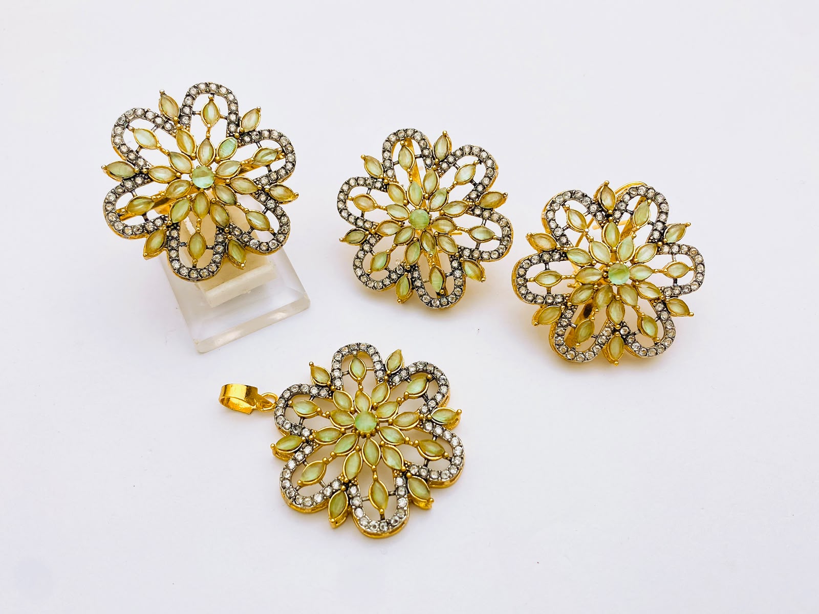 Locket Set