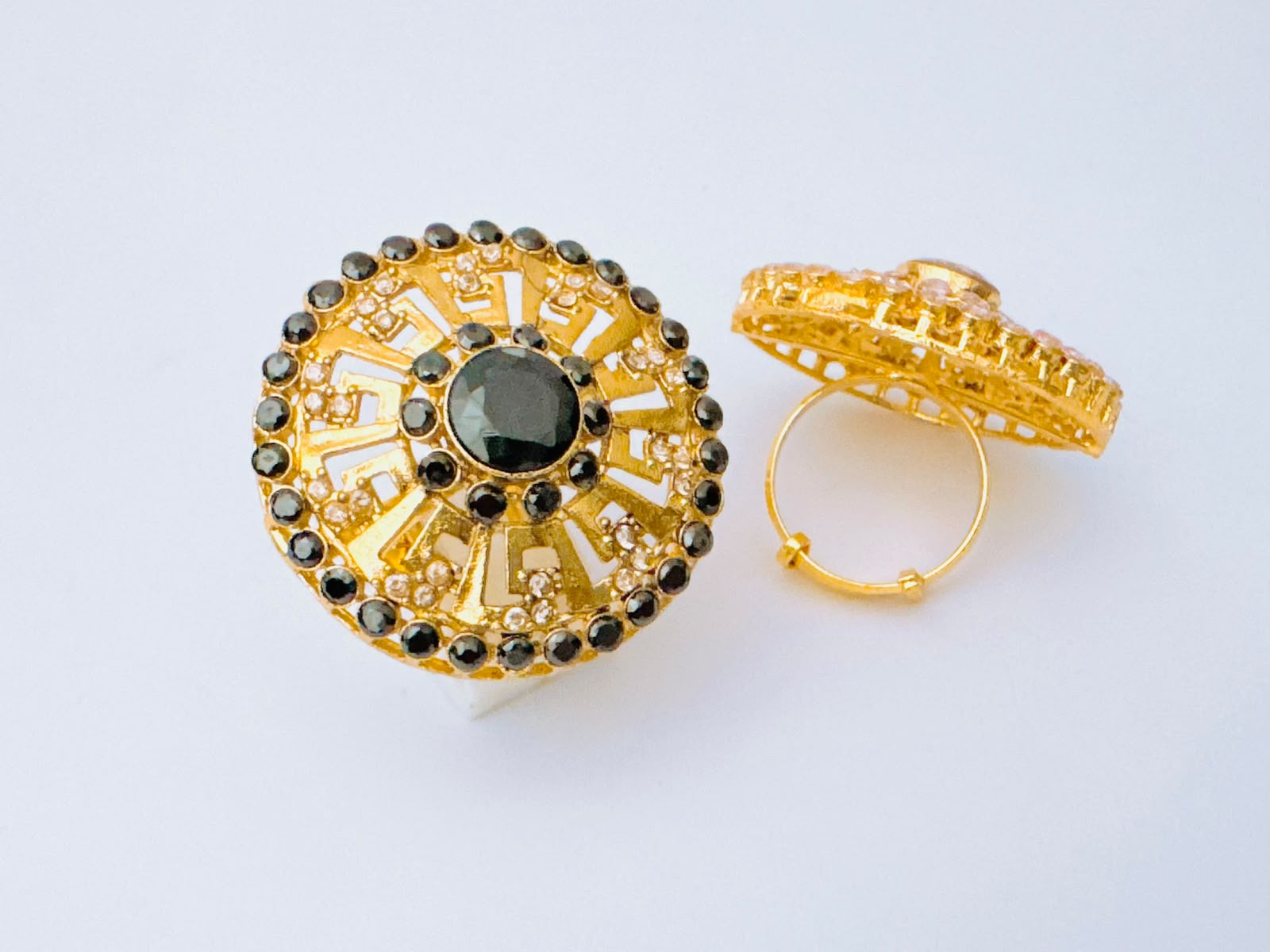 Ring