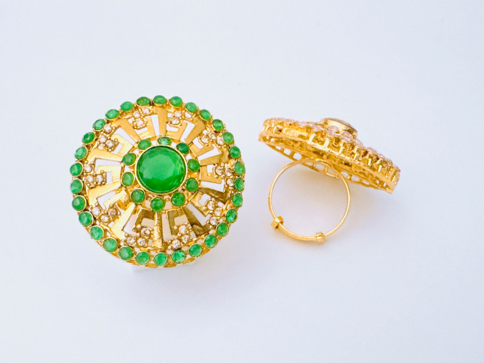 Ring
