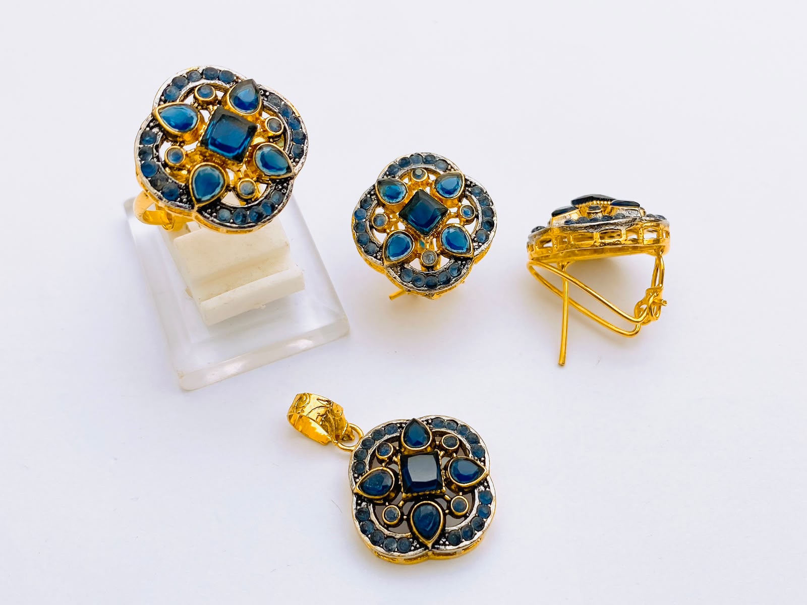 Locket Set