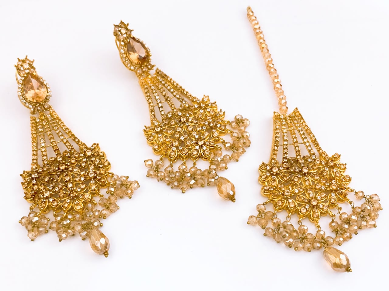Earrings & Bindiya