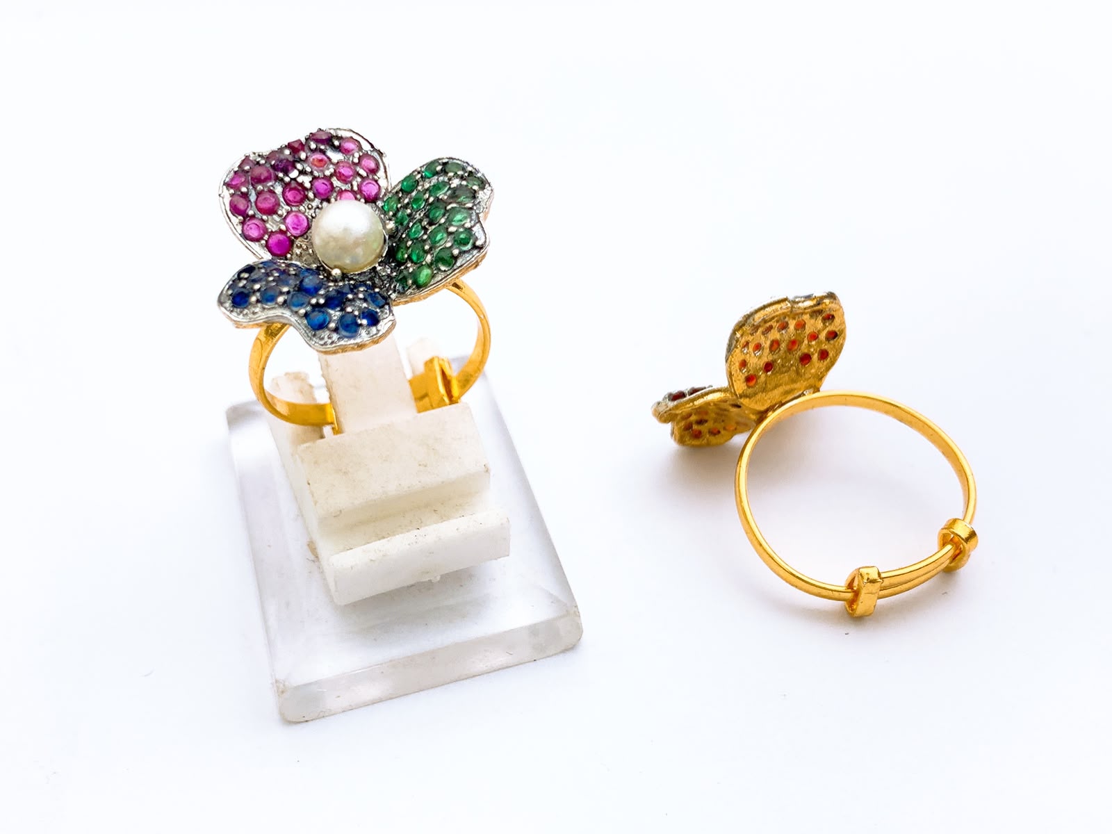 Ring