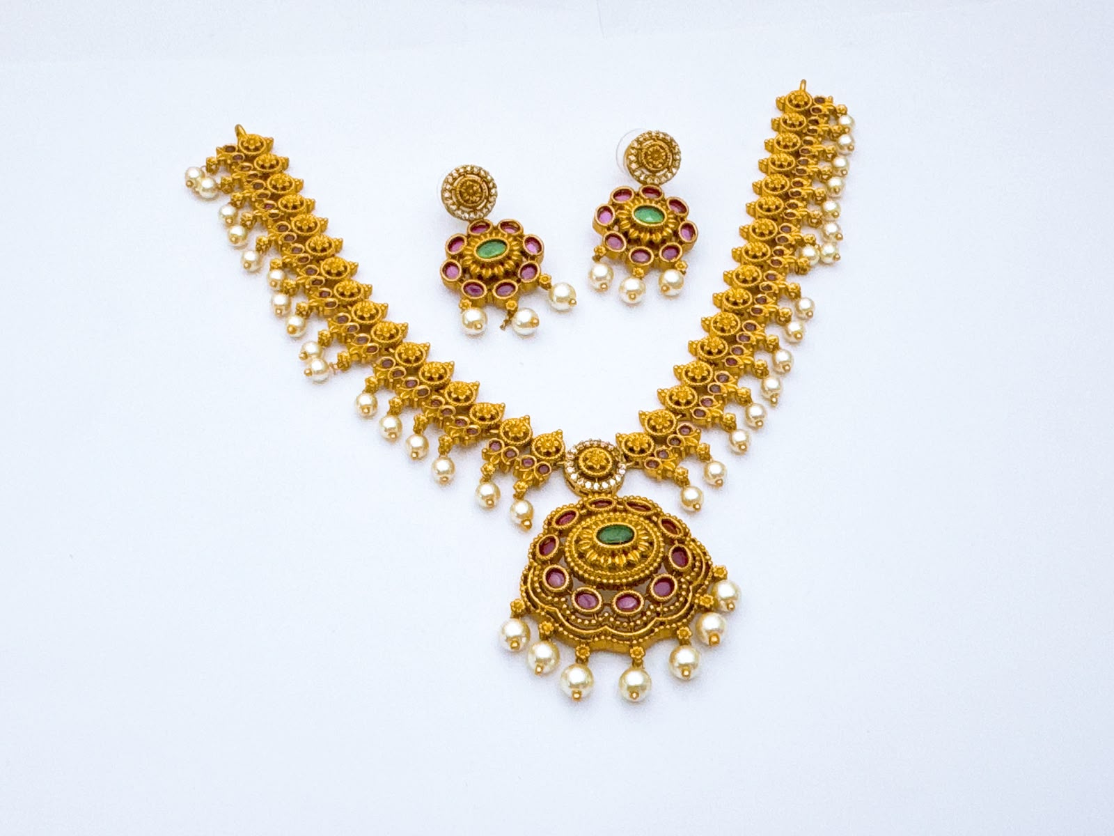 Neckalce Set