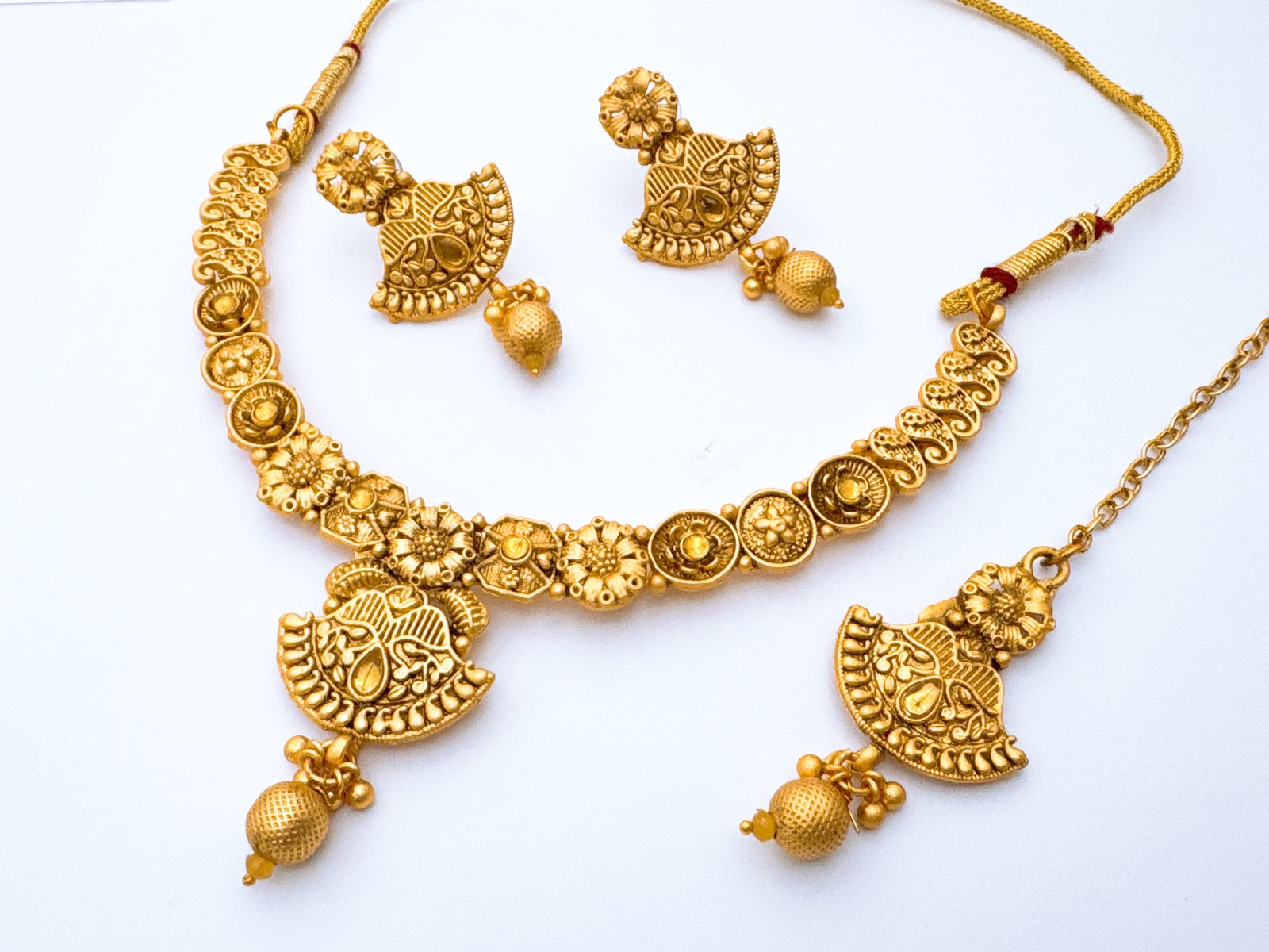Necklace Set