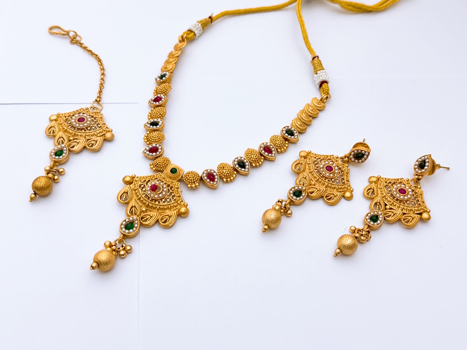 Necklace Set