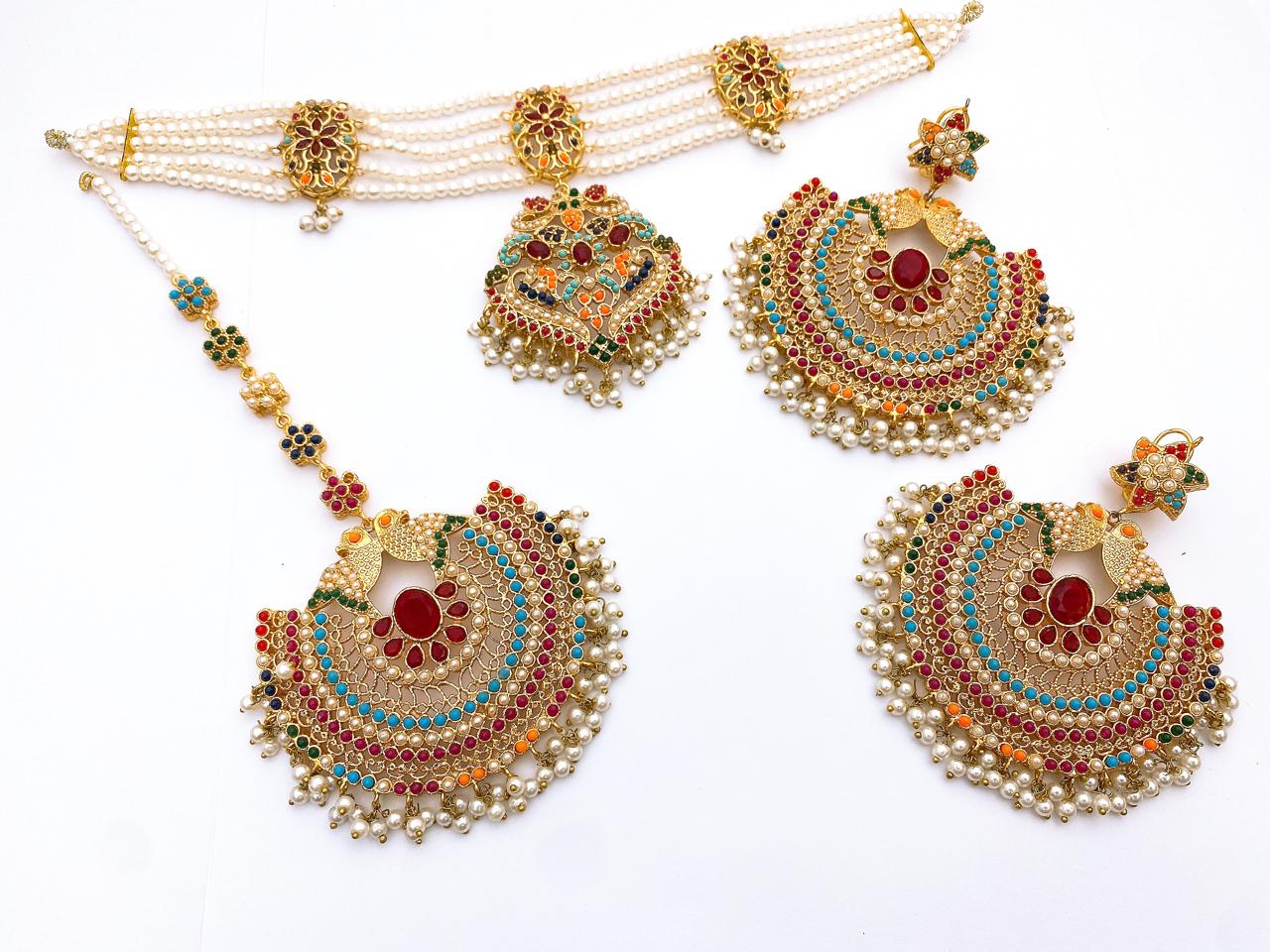 Choker Set