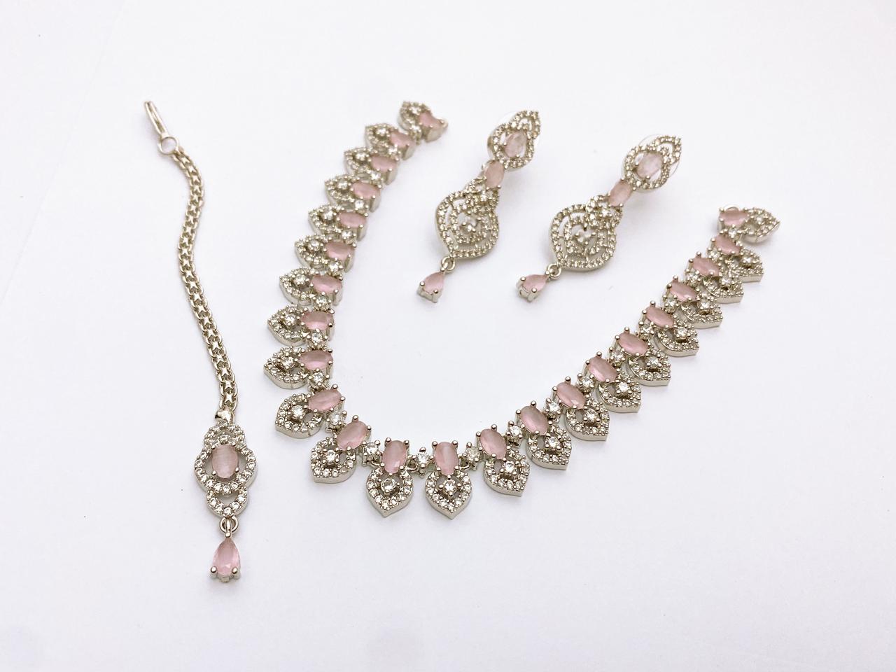 Necklace Set