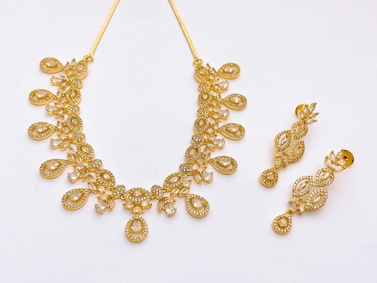 Necklace Set