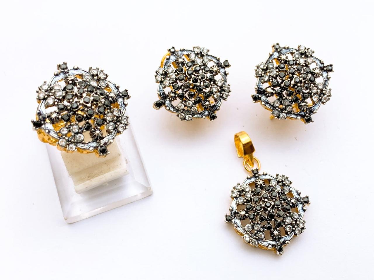 Locket Set